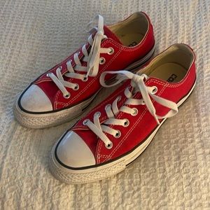 Converse All Star Low Tops Red Size 7
